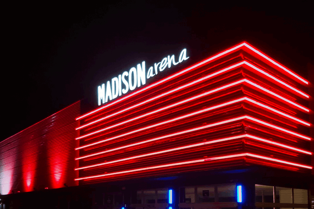 Cabecera Como la iluminacion dinamica transformo el MAdison Arena blog 2 b