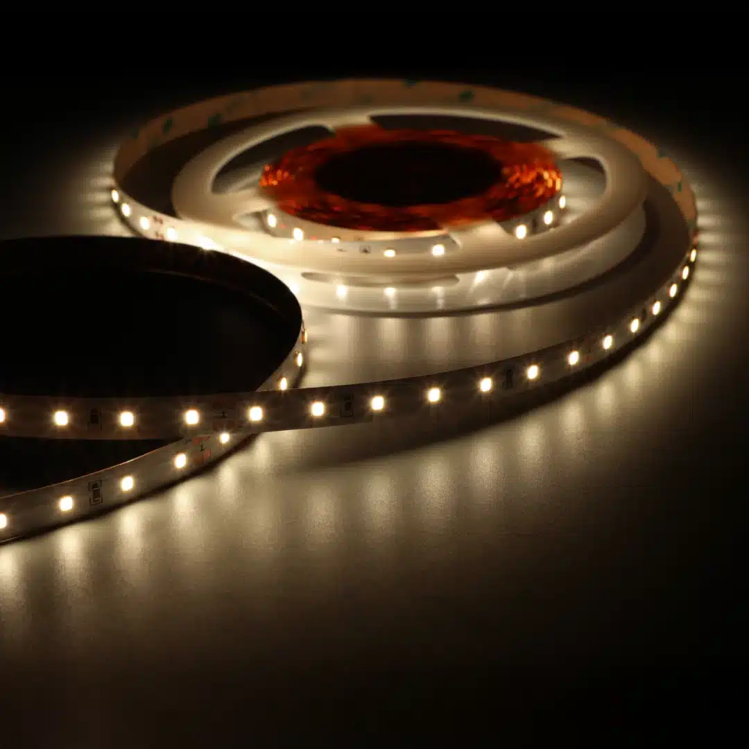 2.3 TIRA LED ADVANCE 24V 9,6W 2700K IP20 BLUELed 509227 producto 2 Solmad